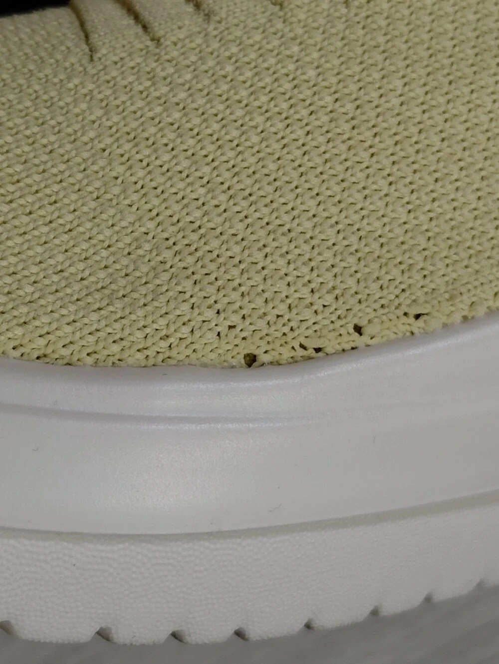 OOFOS Women's OOmy Zen Slip On Recovery Slip-On Knit Sneakers - Pale Yellow W9